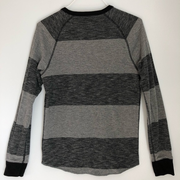 American Eagle Heritage Classic Fit Grey Black Mens Thermal, size Medium - Picture 2 of 8